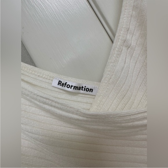 SOLD!!!!!!!!!!!!! Reformation Minnie Knit Top - Picture 4 of 4